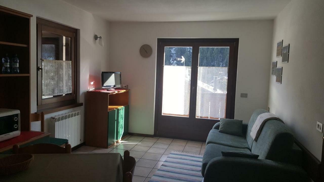Casa Grazia Apartman Isolaccia Kültér fotó
